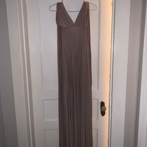 Lulu's "Tricks of the Trade" Maxi- Wear 10+ ways!